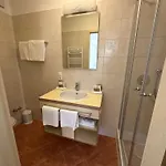 Ger-haus Hostal