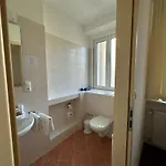 Ger-haus Hostal *