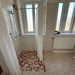 Ger-haus Hostal *