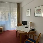 Hostal Ger-haus *