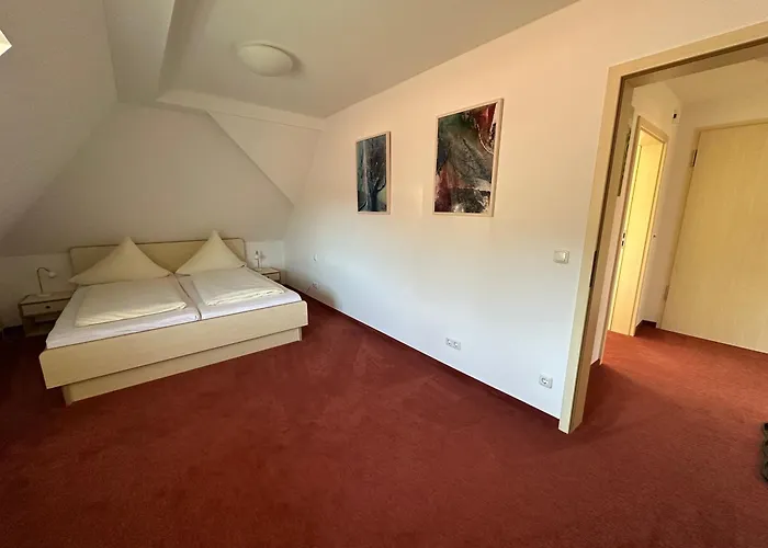 Hostel Ger-haus