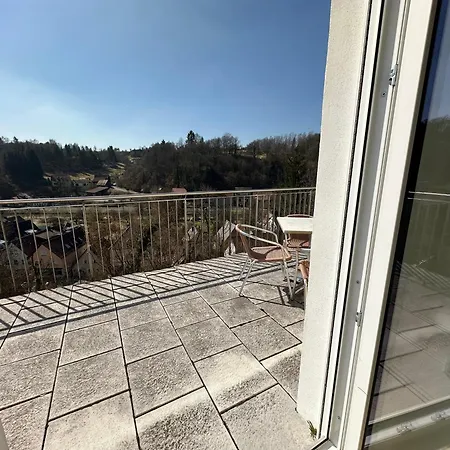 Hostel Ger-haus *