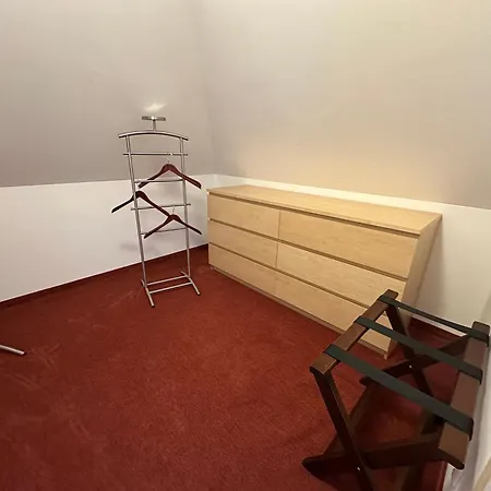Hostel Ger-haus